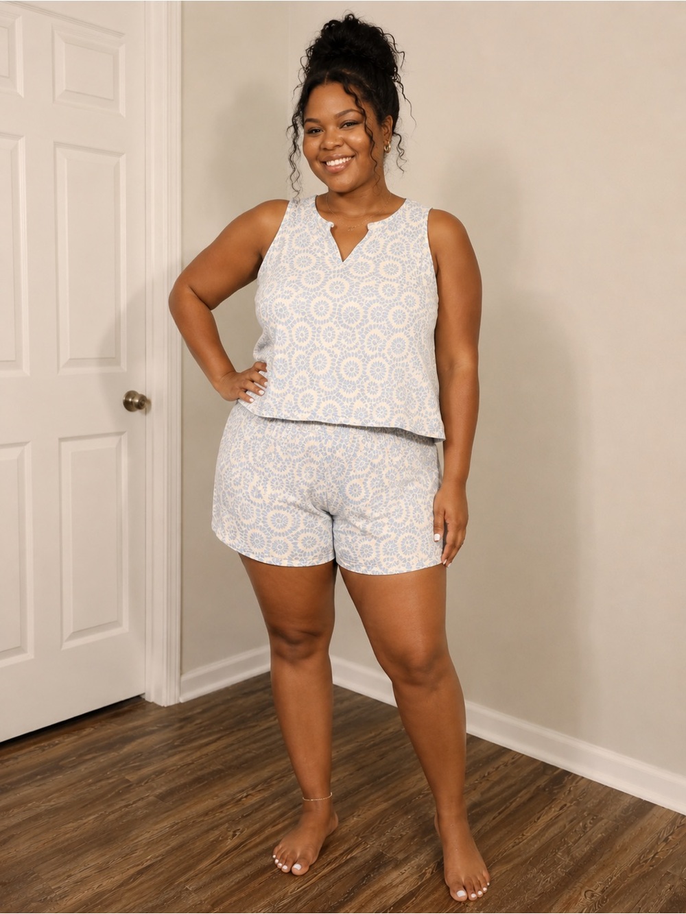 Sleeveless Blue & White Printed Set - Women